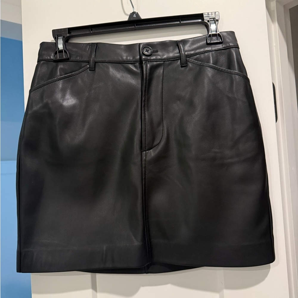 Susana Monaco Black Leather Skirt with Smooth Finish